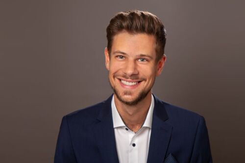 Sebastian Strootmann, Equativ Sebastian Strootmann, Equativ
